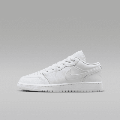 Air Jordan 1 Low Older Kids' Shoes. Nike SK Air Jordan 1 Low Older Kids' Shoes. Nike SK